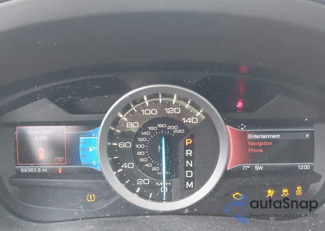 2015 Ford Explorer Xlt z USA, uszkodzony, nr VIN 1FM5K8D82FGA75969